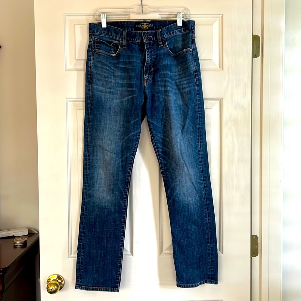 LUCKY BRAND~EUC~Size 31x30~Men’s 410 Athletic Straight Fit Blue Jeans